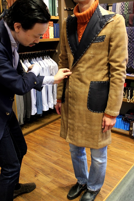 素晴らしい仕上がりでお客様も大満足のビスポークコート